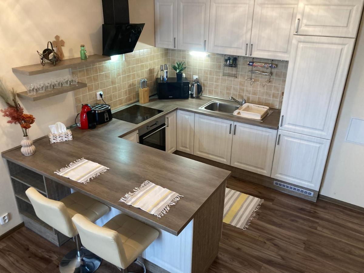 2 Rooms Apartment In มิคาโลเท ภายนอก รูปภาพ